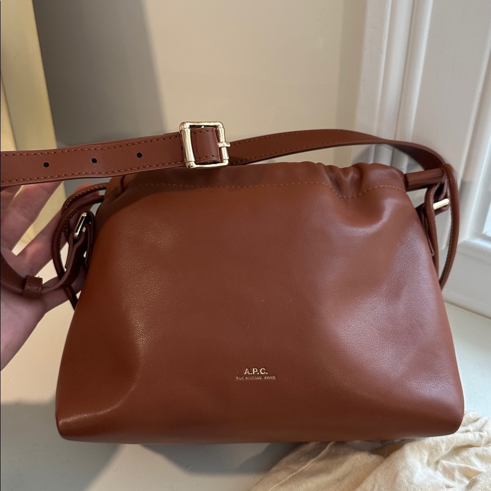 A.P.C Ninon Mini bag in Hazelnut, New with Dust Bag - Picture 2 of 15